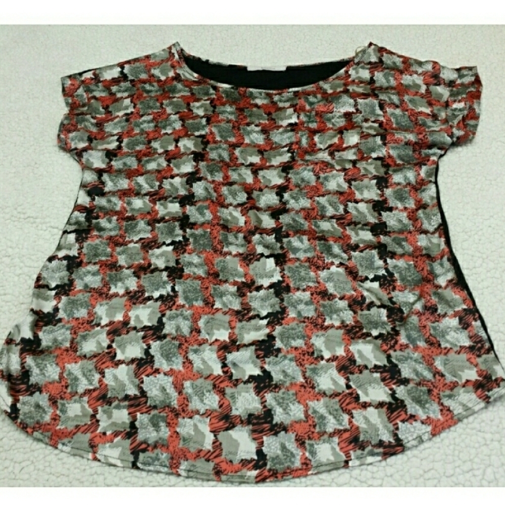 Nicolette multi-color blouse size Mze M